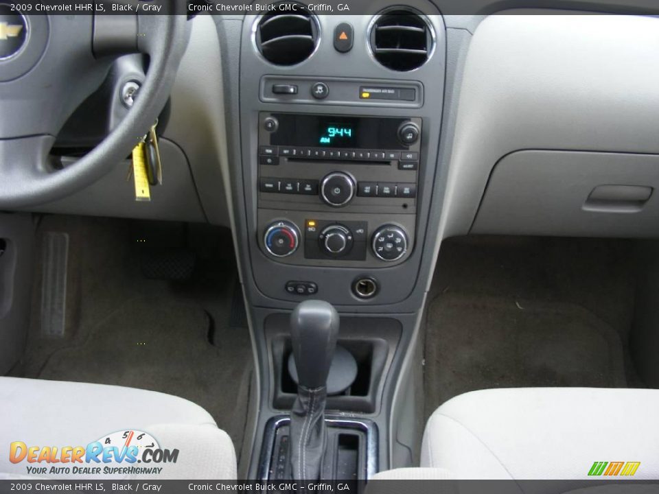 2009 Chevrolet HHR LS Black / Gray Photo #18