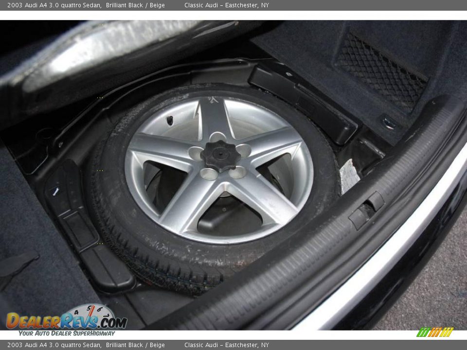 2003 Audi A4 3.0 quattro Sedan Brilliant Black / Beige Photo #21