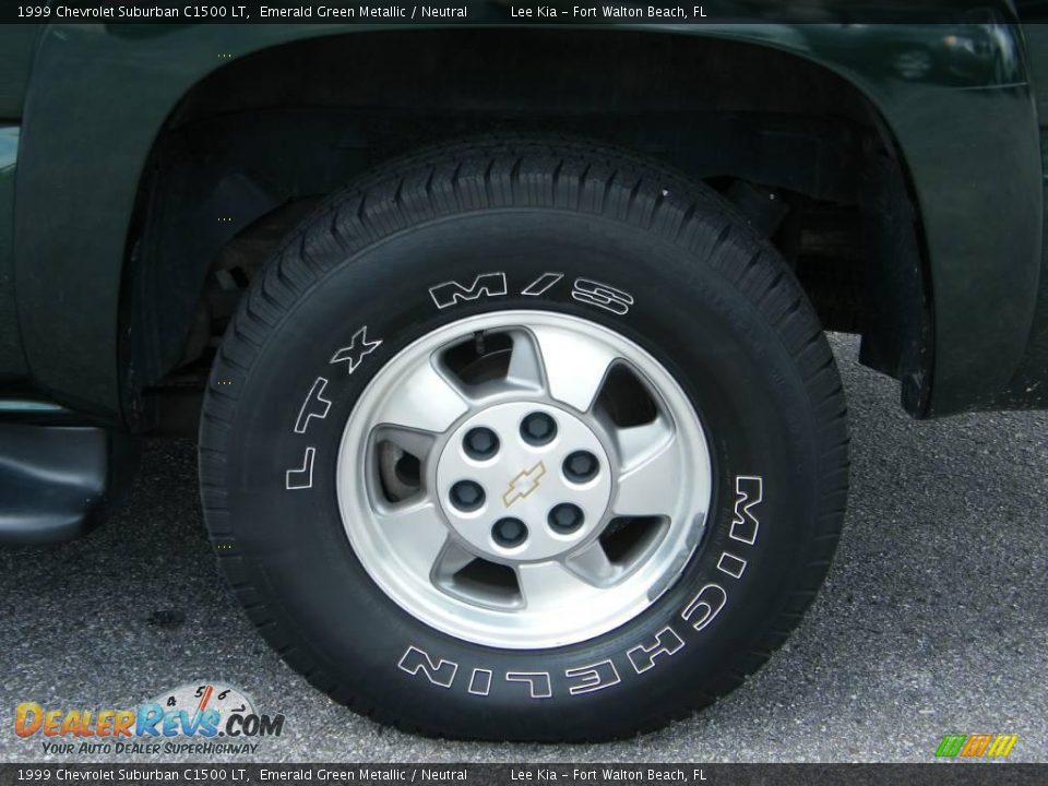 1999 Chevrolet Suburban C1500 LT Emerald Green Metallic / Neutral Photo #11