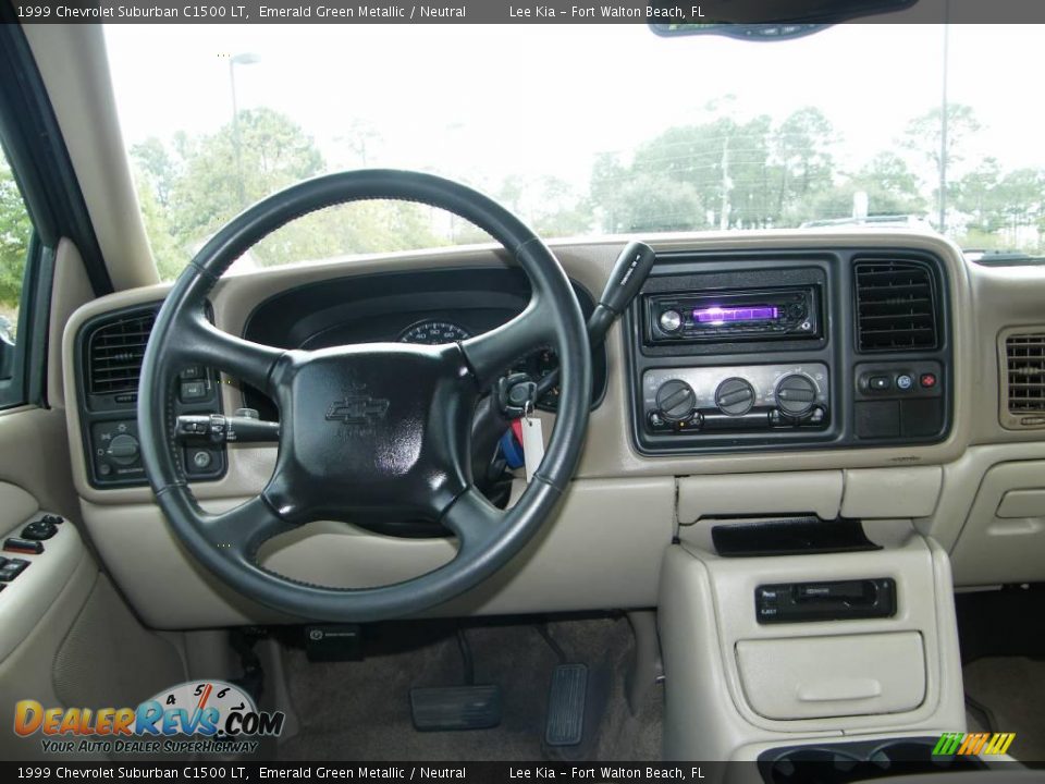 1999 Chevrolet Suburban C1500 LT Emerald Green Metallic / Neutral Photo #18