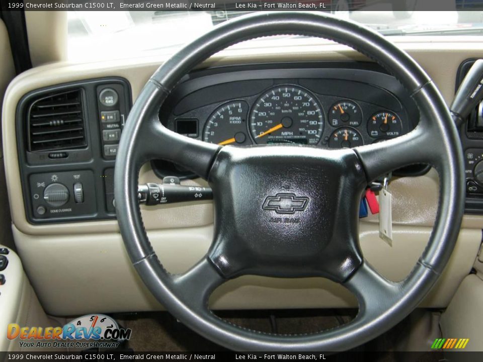 1999 Chevrolet Suburban C1500 LT Emerald Green Metallic / Neutral Photo #19