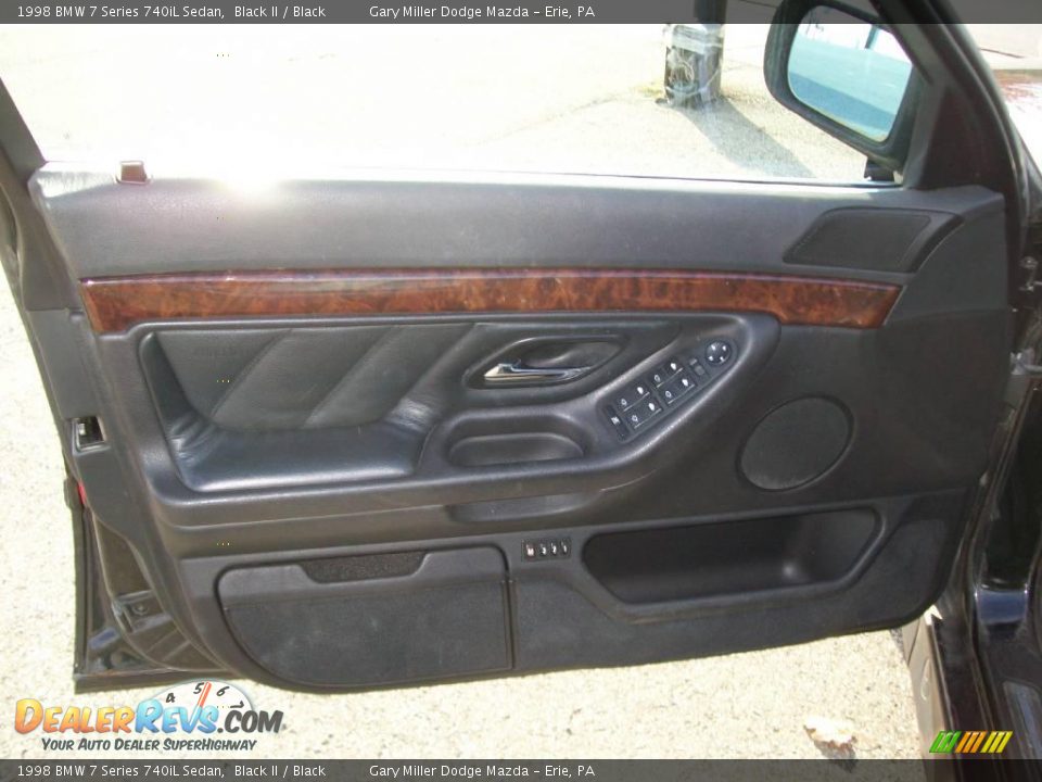 1998 BMW 7 Series 740iL Sedan Black II / Black Photo #9