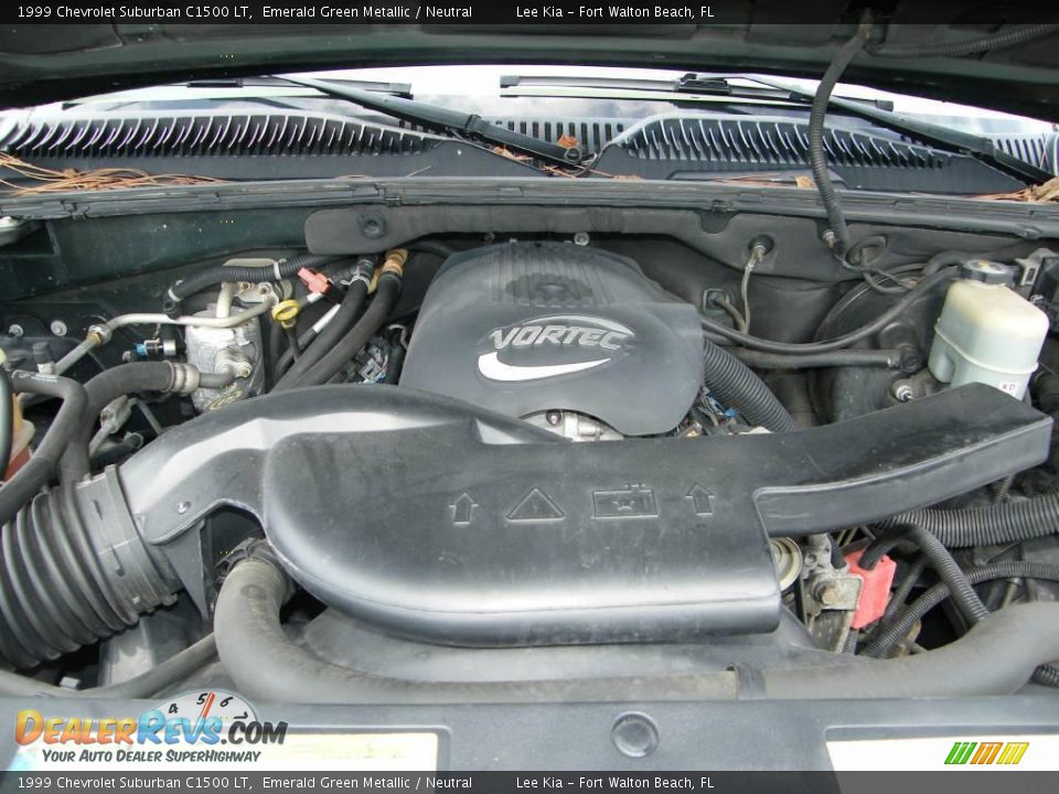 1999 Chevrolet Suburban C1500 LT Emerald Green Metallic / Neutral Photo #34