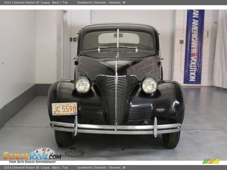 1939 Chevrolet Master 85 Coupe Black / Tan Photo #2