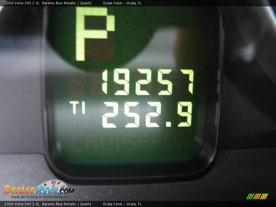 2009 Volvo S40 2.4i Barents Blue Metallic / Quartz Photo #15