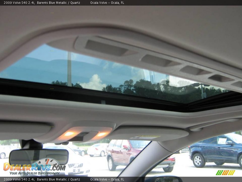 2009 Volvo S40 2.4i Barents Blue Metallic / Quartz Photo #16
