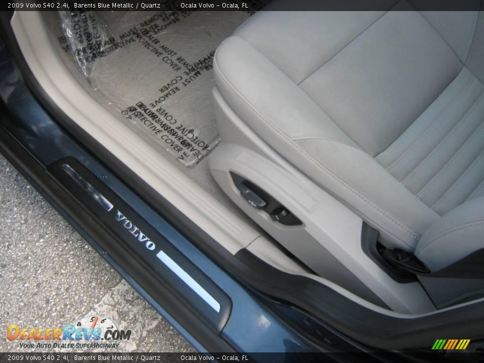 2009 Volvo S40 2.4i Barents Blue Metallic / Quartz Photo #17
