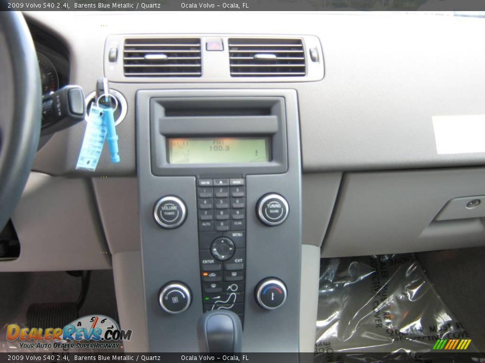 2009 Volvo S40 2.4i Barents Blue Metallic / Quartz Photo #23