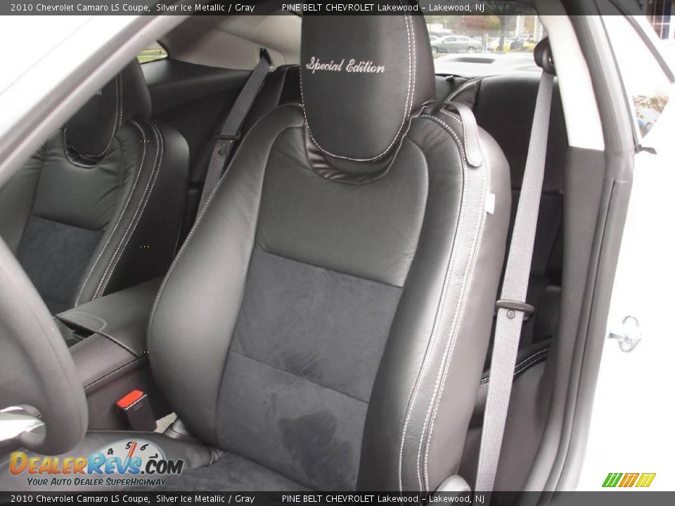 2010 Chevrolet Camaro LS Coupe Silver Ice Metallic / Gray Photo #12