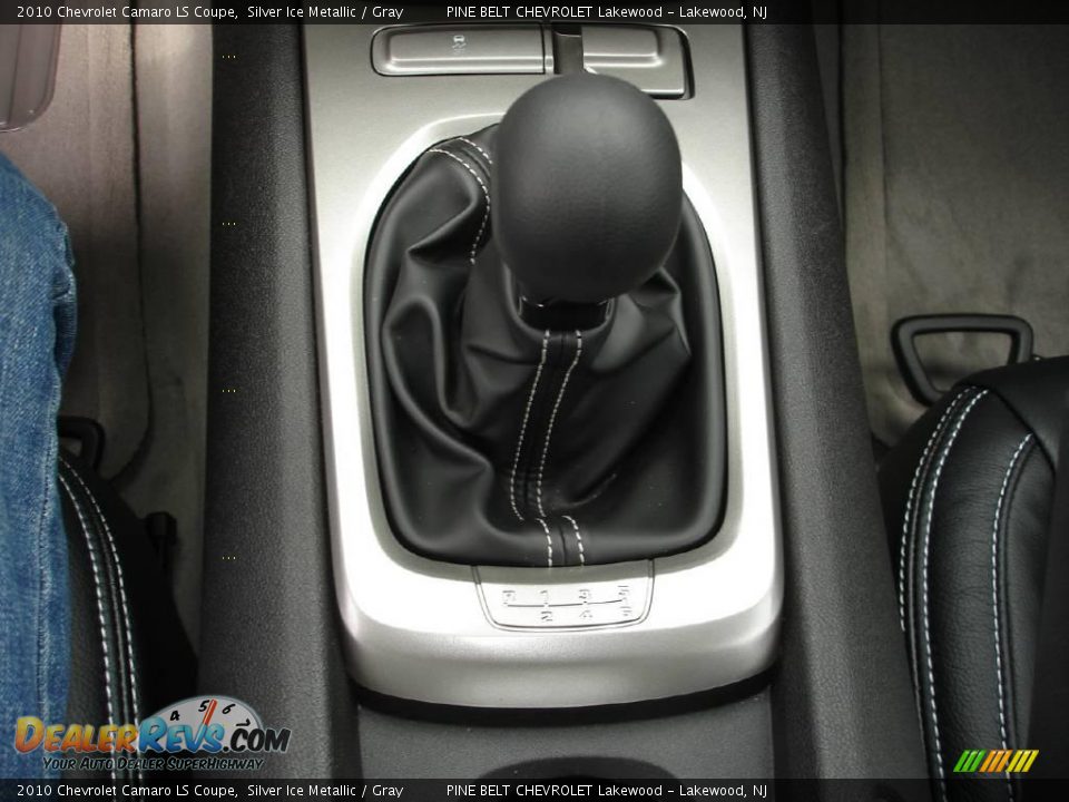 2010 Chevrolet Camaro LS Coupe Silver Ice Metallic / Gray Photo #19