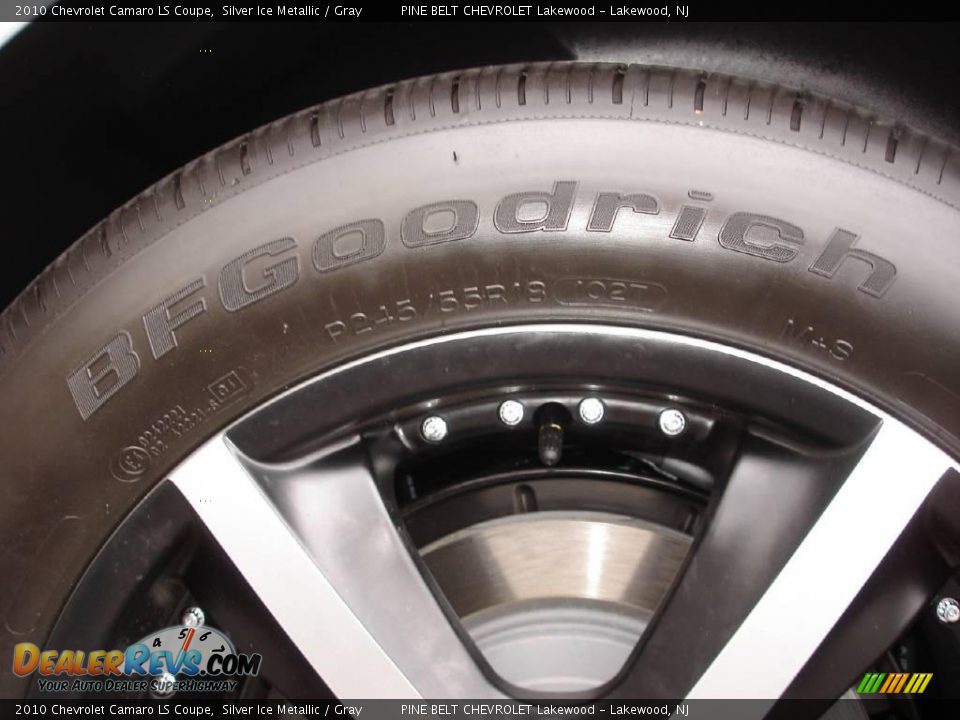 2010 Chevrolet Camaro LS Coupe Silver Ice Metallic / Gray Photo #24
