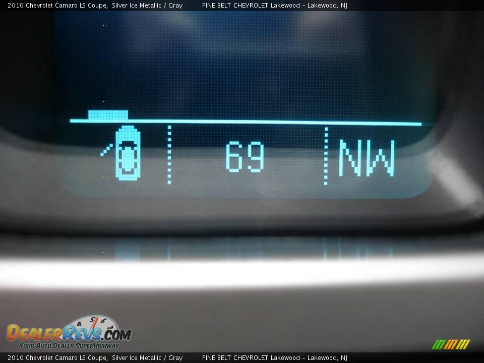 2010 Chevrolet Camaro LS Coupe Silver Ice Metallic / Gray Photo #32