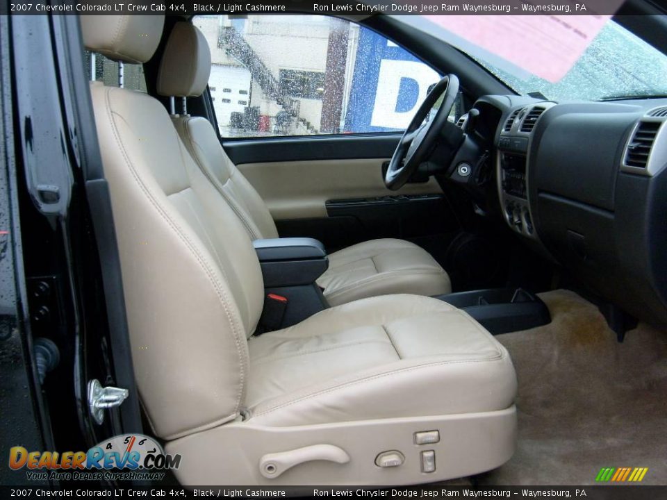 2007 Chevrolet Colorado LT Crew Cab 4x4 Black / Light Cashmere Photo #11