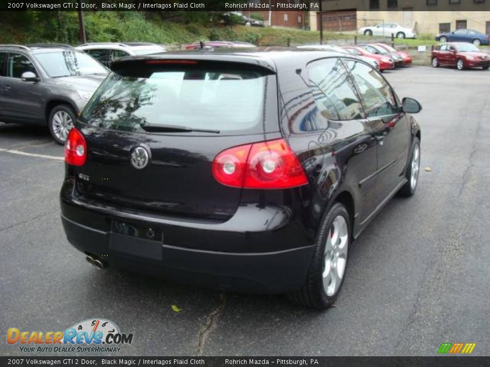 2007 Volkswagen GTI 2 Door Black Magic / Interlagos Plaid Cloth Photo #5