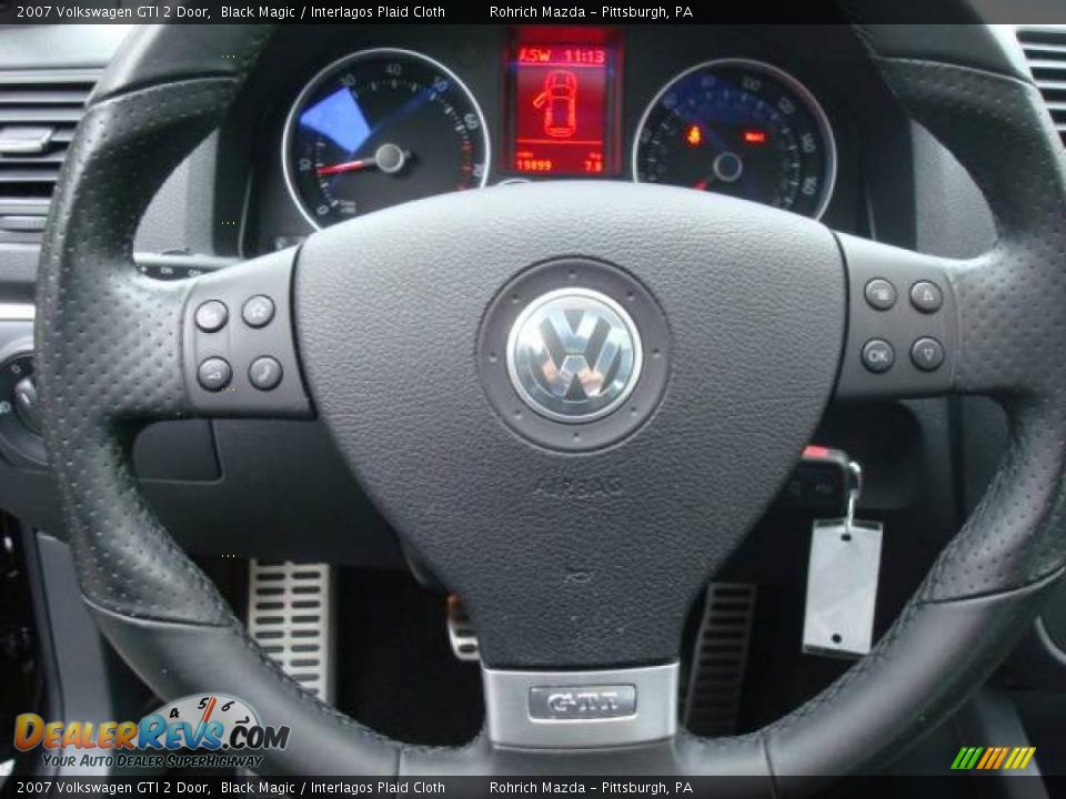 2007 Volkswagen GTI 2 Door Black Magic / Interlagos Plaid Cloth Photo #16
