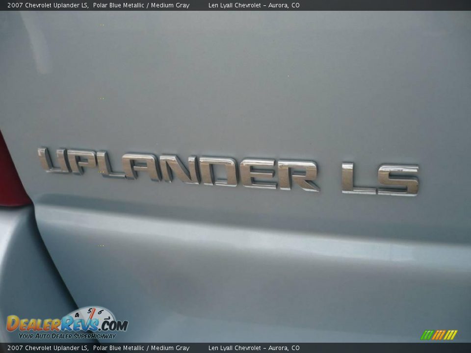 2007 Chevrolet Uplander LS Polar Blue Metallic / Medium Gray Photo #12