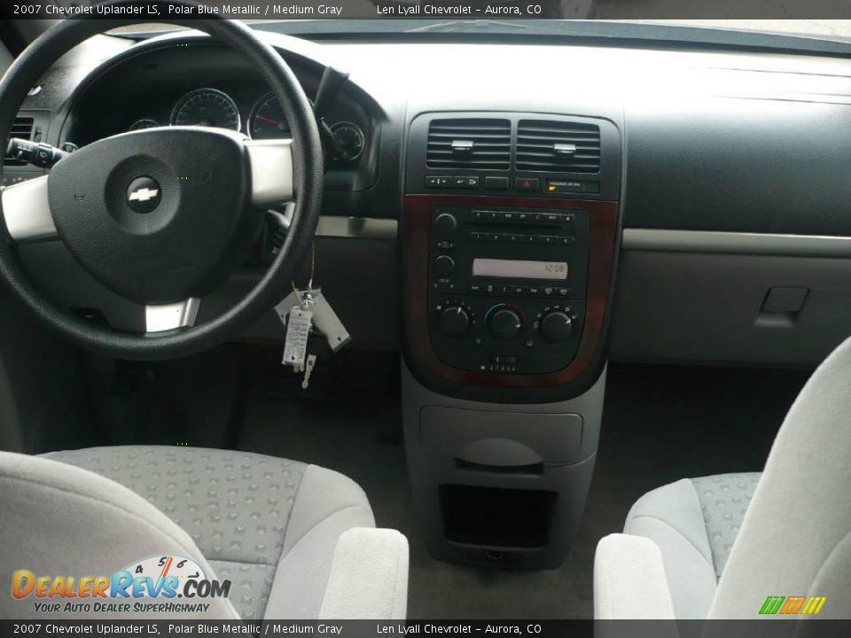 2007 Chevrolet Uplander LS Polar Blue Metallic / Medium Gray Photo #16