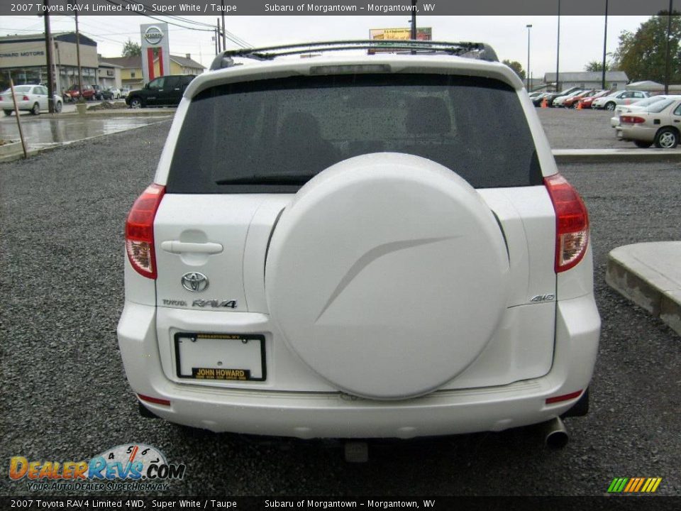 2007 Toyota RAV4 Limited 4WD Super White / Taupe Photo #4