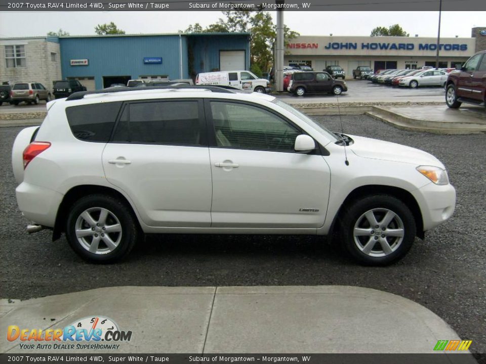 2007 Toyota RAV4 Limited 4WD Super White / Taupe Photo #6