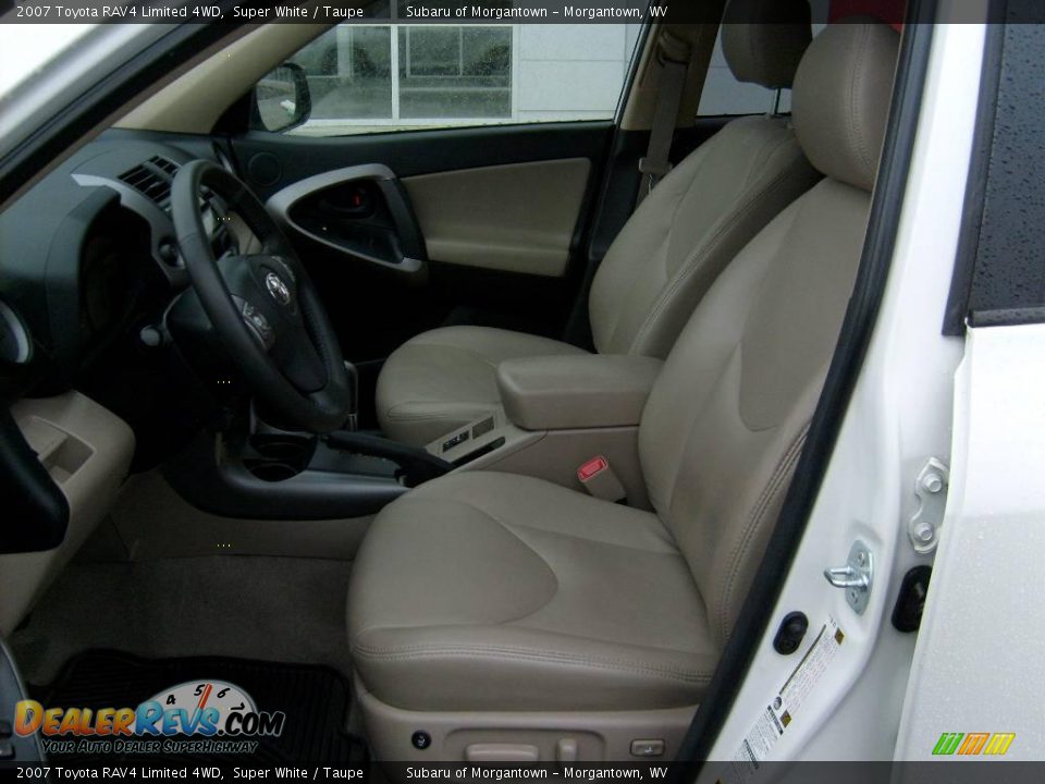 2007 Toyota RAV4 Limited 4WD Super White / Taupe Photo #10