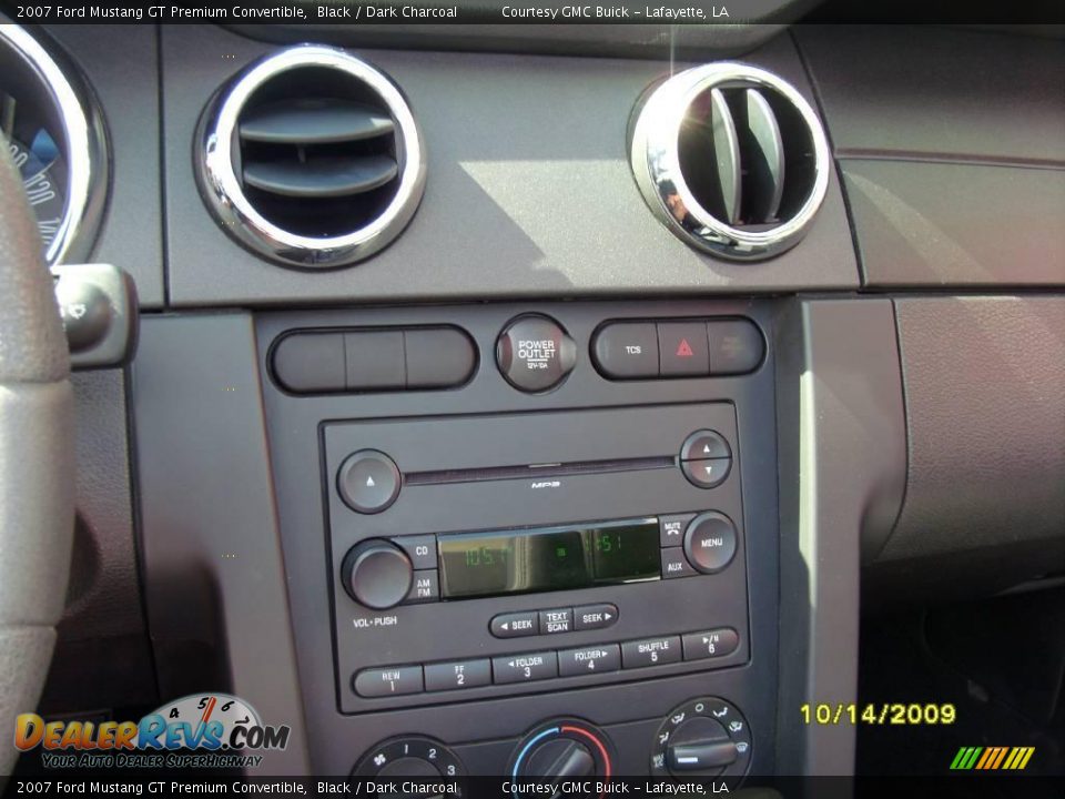 2007 Ford Mustang GT Premium Convertible Black / Dark Charcoal Photo #17