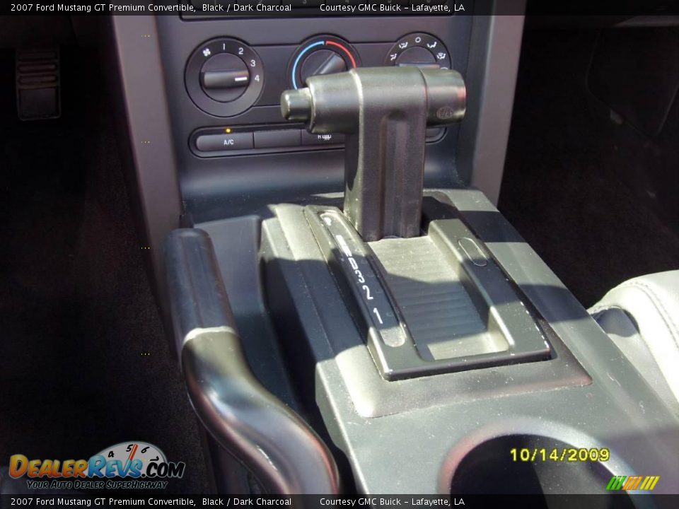 2007 Ford Mustang GT Premium Convertible Black / Dark Charcoal Photo #18