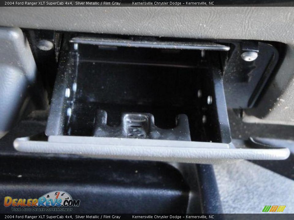 2004 Ford Ranger XLT SuperCab 4x4 Silver Metallic / Flint Gray Photo #21