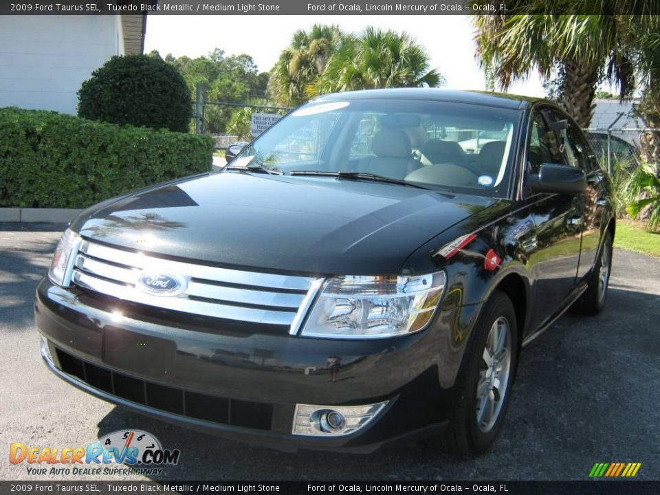 2009 Ford Taurus SEL Tuxedo Black Metallic / Medium Light Stone Photo #7