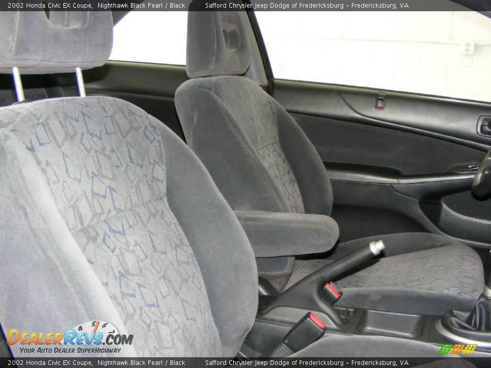 2002 Honda Civic EX Coupe Nighthawk Black Pearl / Black Photo #17