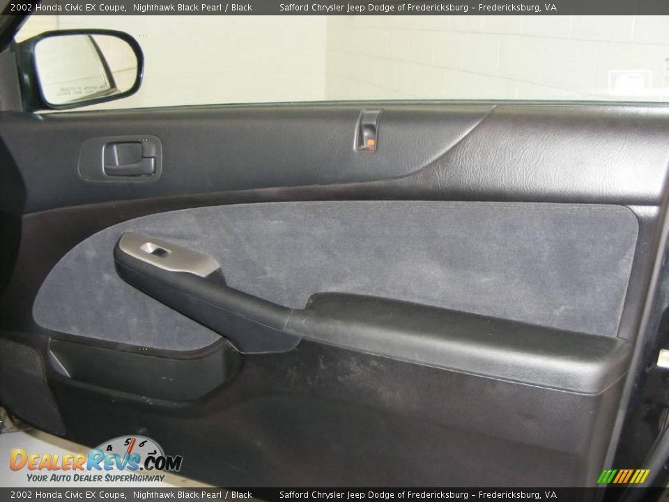 2002 Honda Civic EX Coupe Nighthawk Black Pearl / Black Photo #25