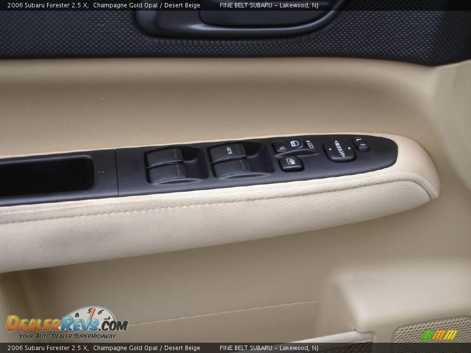 2006 Subaru Forester 2.5 X Champagne Gold Opal / Desert Beige Photo #7