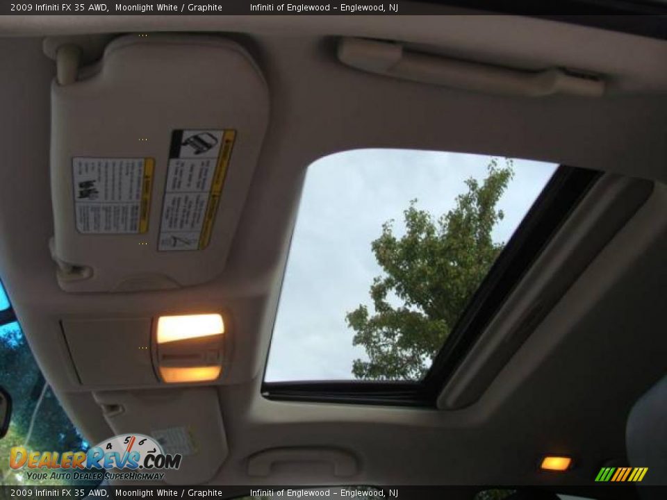 2009 Infiniti FX 35 AWD Moonlight White / Graphite Photo #21