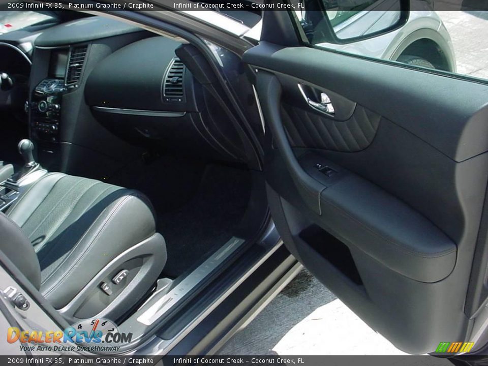 2009 Infiniti FX 35 Platinum Graphite / Graphite Photo #18