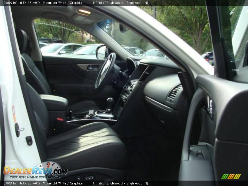 2009 Infiniti FX 35 AWD Moonlight White / Graphite Photo #28