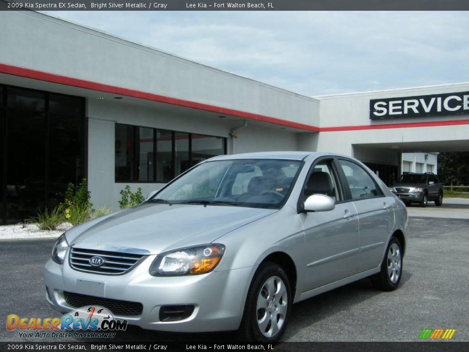 2009 Kia Spectra EX Sedan Bright Silver Metallic / Gray Photo #1