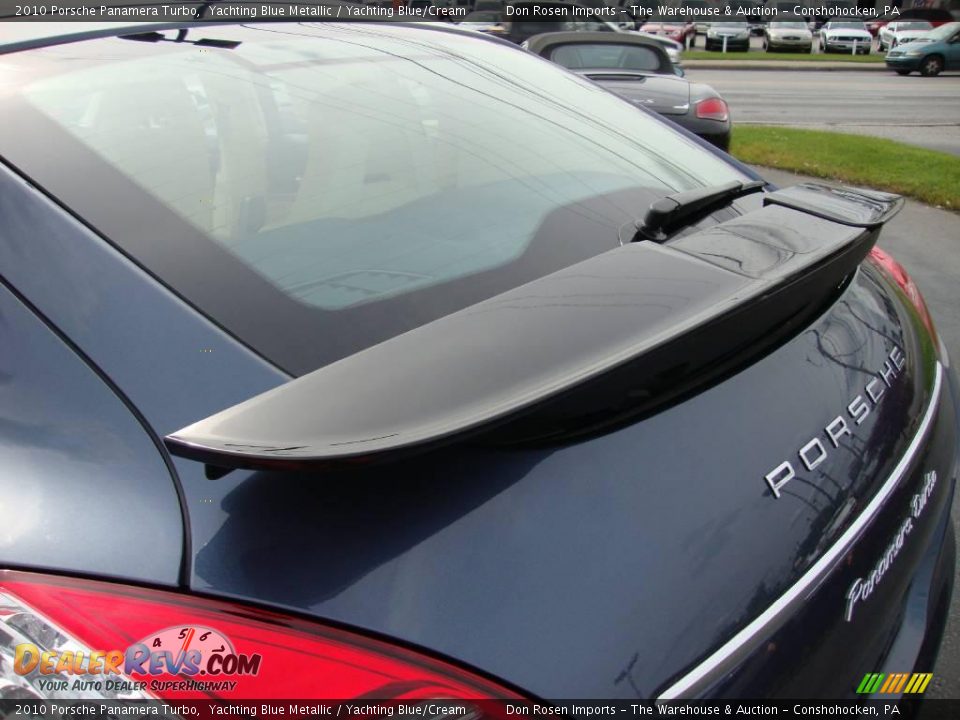 2010 Porsche Panamera Turbo Yachting Blue Metallic / Yachting Blue/Cream Photo #26