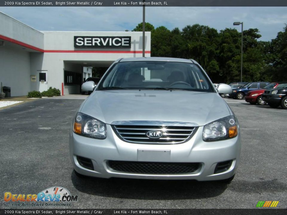 2009 Kia Spectra EX Sedan Bright Silver Metallic / Gray Photo #8