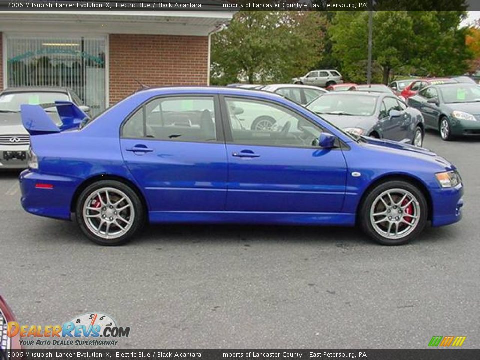 2006 Mitsubishi Lancer Evolution IX Electric Blue / Black Alcantara Photo #7