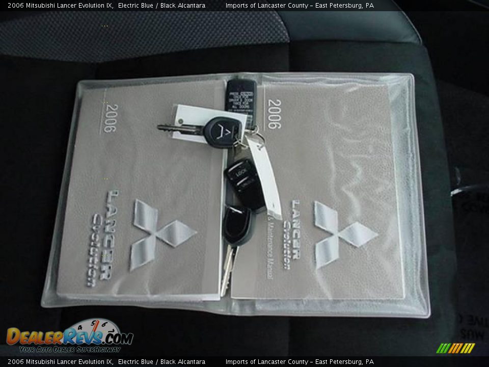 2006 Mitsubishi Lancer Evolution IX Electric Blue / Black Alcantara Photo #16