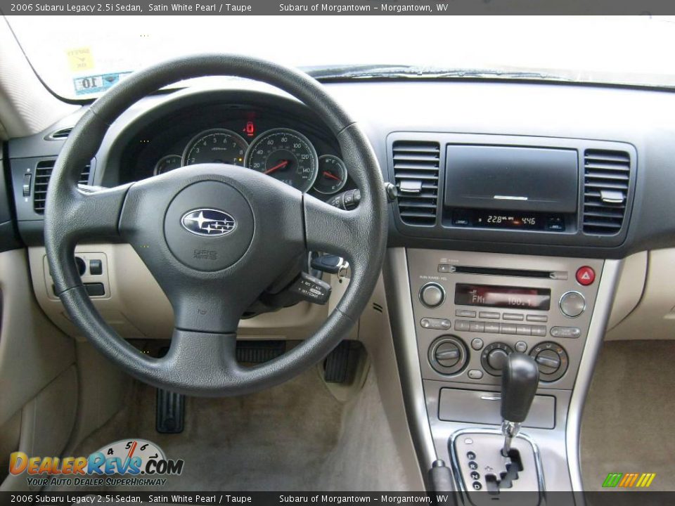 2006 Subaru Legacy 2.5i Sedan Satin White Pearl / Taupe Photo #14