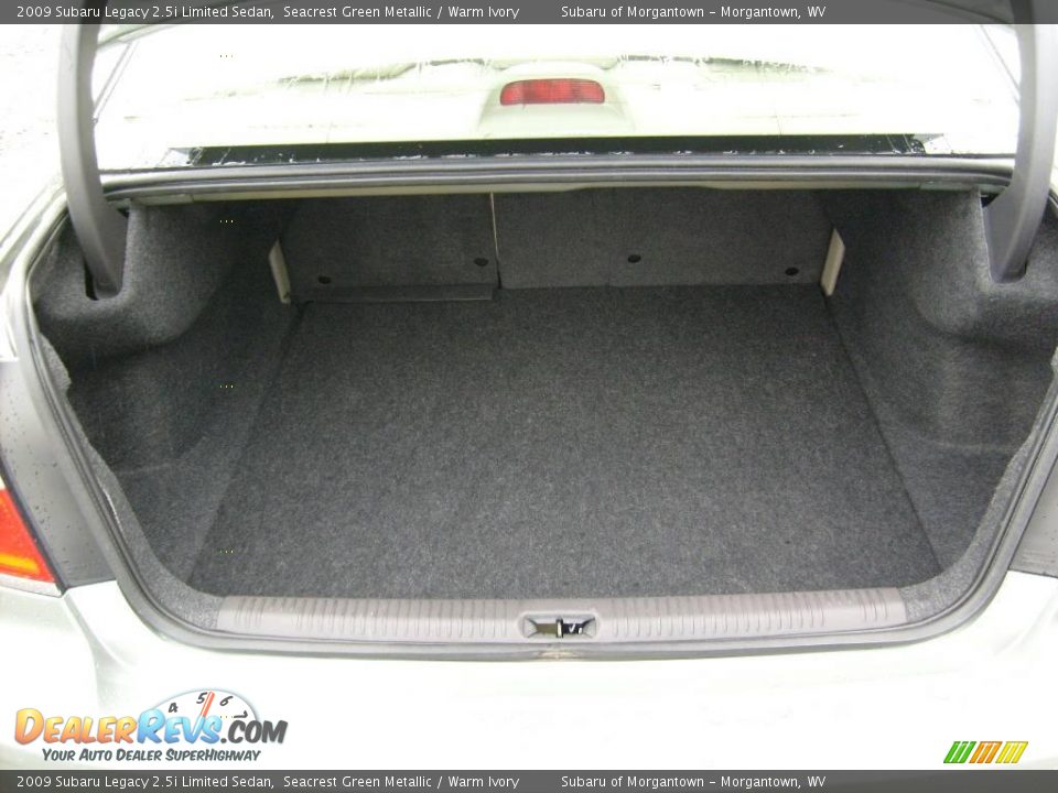 2009 Subaru Legacy 2.5i Limited Sedan Seacrest Green Metallic / Warm Ivory Photo #16