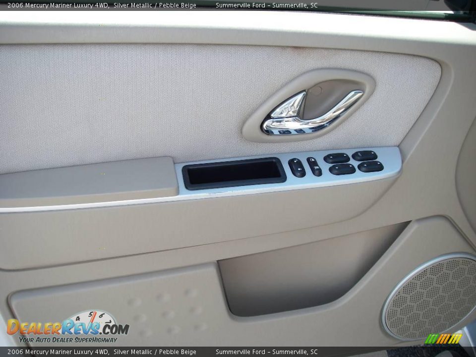 2006 Mercury Mariner Luxury 4WD Silver Metallic / Pebble Beige Photo #6