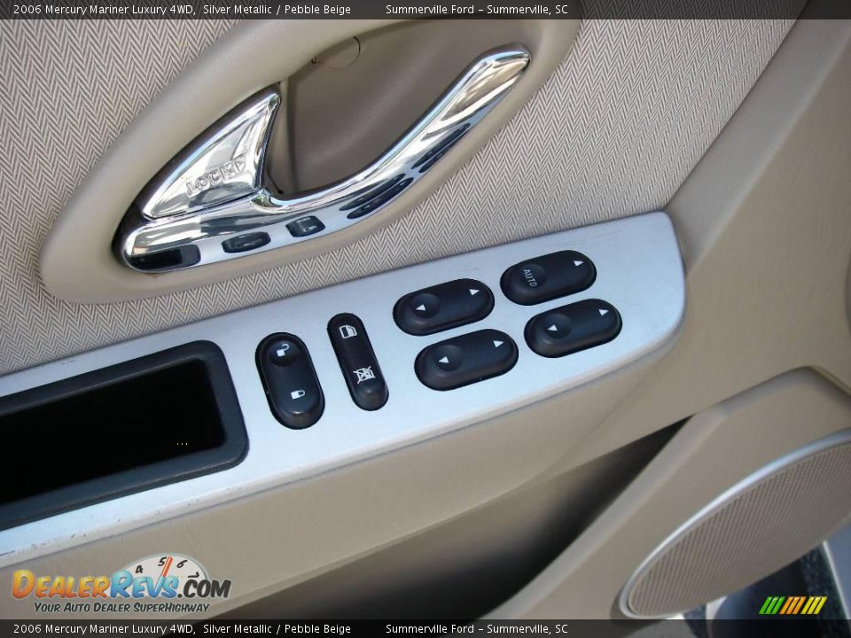 2006 Mercury Mariner Luxury 4WD Silver Metallic / Pebble Beige Photo #7