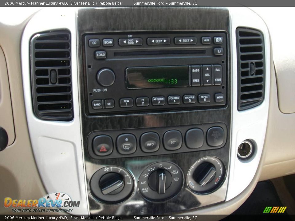 2006 Mercury Mariner Luxury 4WD Silver Metallic / Pebble Beige Photo #21