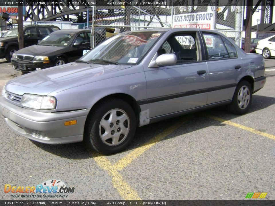 1991 Infiniti G 20 Sedan Platinum Blue Metallic / Gray Photo #2