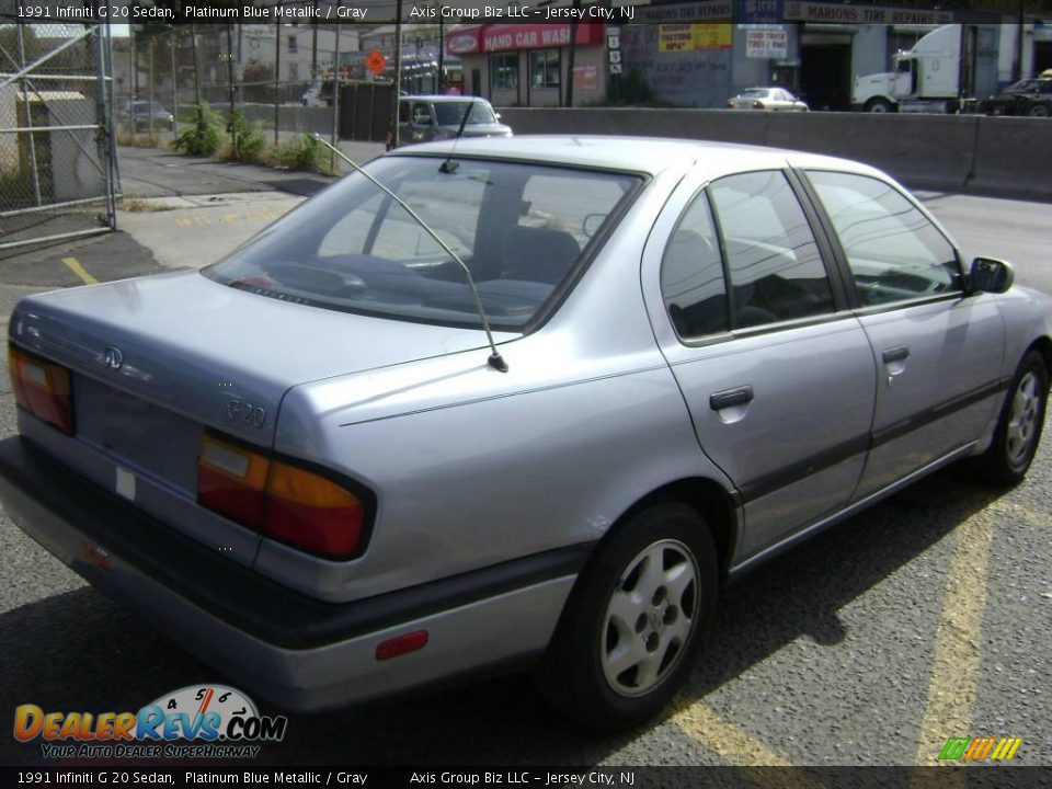 1991 Infiniti G 20 Sedan Platinum Blue Metallic / Gray Photo #4