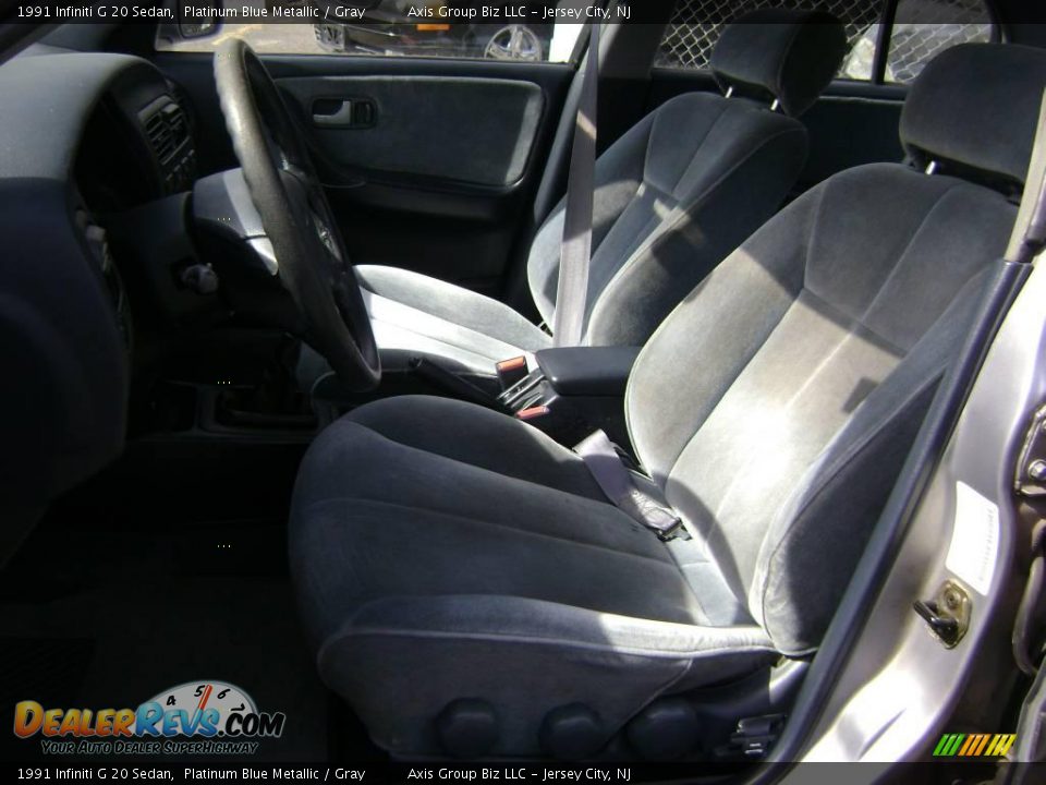 1991 Infiniti G 20 Sedan Platinum Blue Metallic / Gray Photo #6