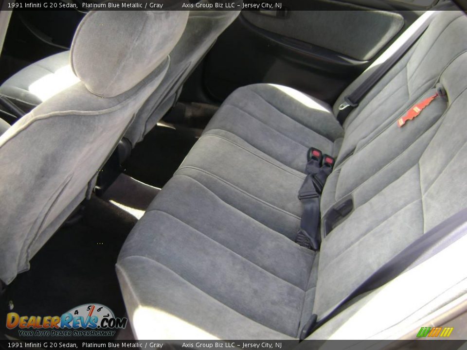 1991 Infiniti G 20 Sedan Platinum Blue Metallic / Gray Photo #7