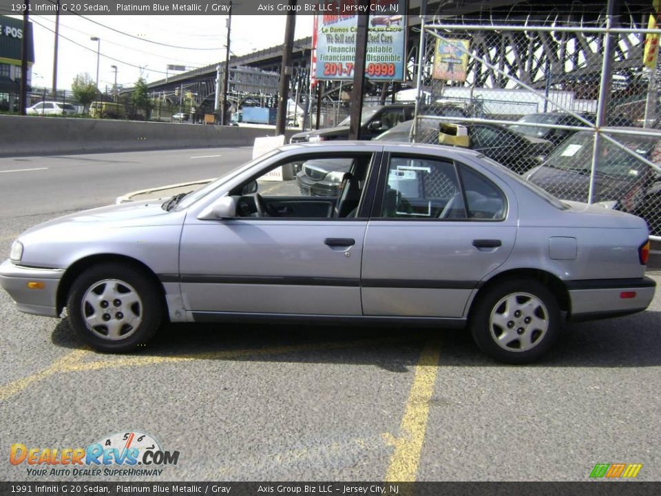 1991 Infiniti G 20 Sedan Platinum Blue Metallic / Gray Photo #12