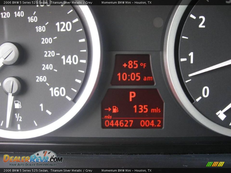 2006 BMW 5 Series 525i Sedan Titanium Silver Metallic / Grey Photo #17